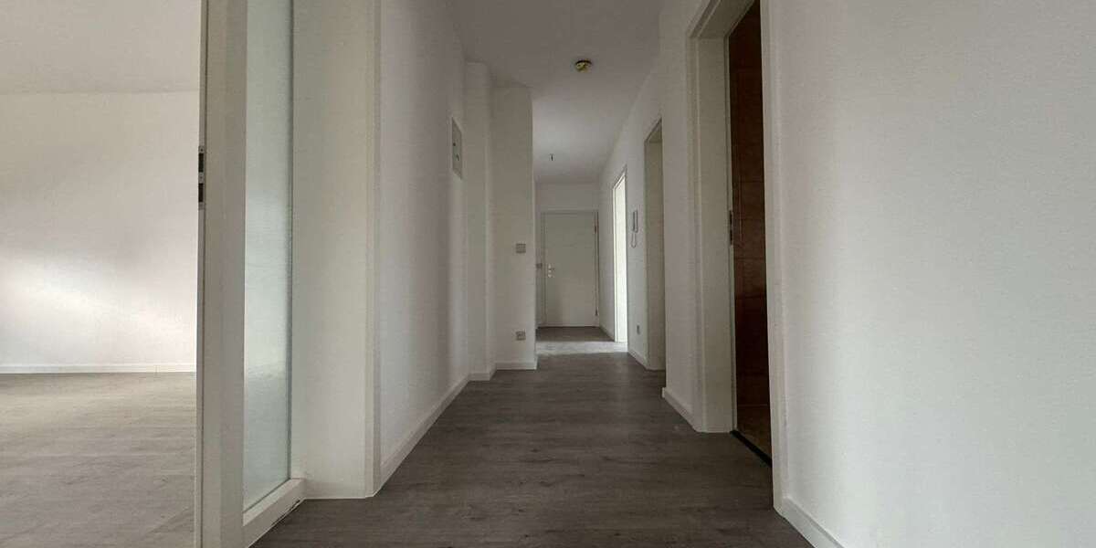 Etagenwohnung Ludwigsburg - 3.5 Zimmer, 86 m&sup2;, 1.290&euro; | Angebot:26898705