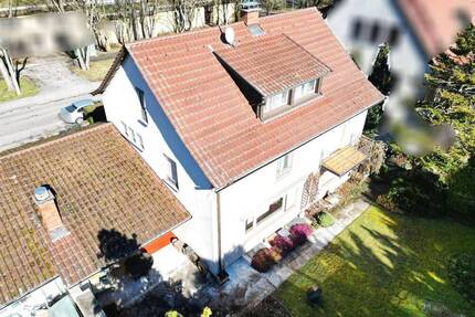 Haus Stuttgart Rohr - 8 Zimmer, 218 m&sup2;, 849.000&euro; | Angebot:26256998