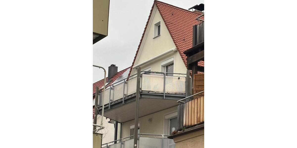 Dachgeschoßwohnung Stuttgart Luginsland - 2 Zimmer, 50 m&sup2;, 750&euro; | Angebot:26297555