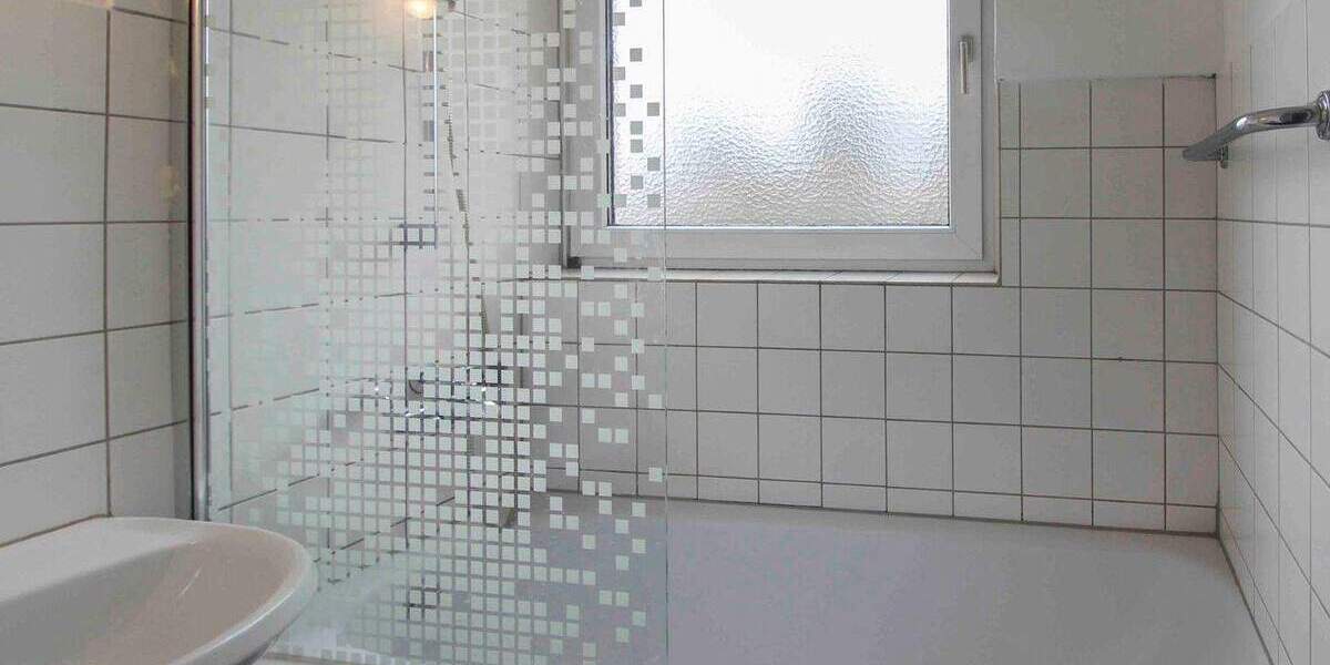 Einfamilienhaus Stuttgart Dürrlewang - 3 Zimmer, 270.000&euro; | Angebot:25611354