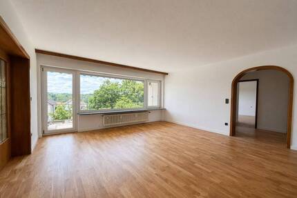 Wohnung Ludwigsburg Neckarweihingen - 4 Zimmer, 135 m&sup2;, 1.850&euro; | Angebot:26917534