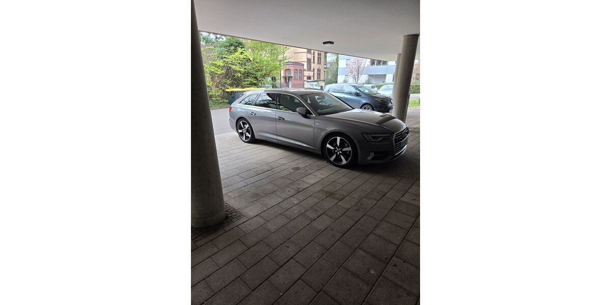 Audi A6 128.000 km 29.900 &euro; Stuttgart 70374
