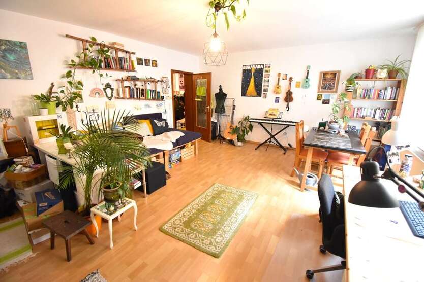 Wohnung zum Kaufen in Stuttgart Bad Cannstatt 287.000 € 74 m² 2 zimmer