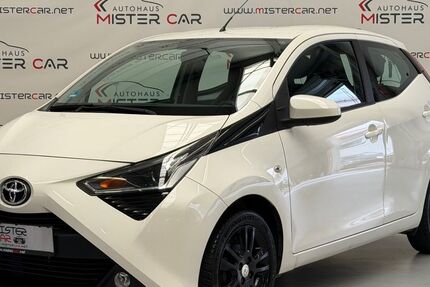 Toyota Aygo (X) 81.000 km 7.980 &euro; Magstadt 71106