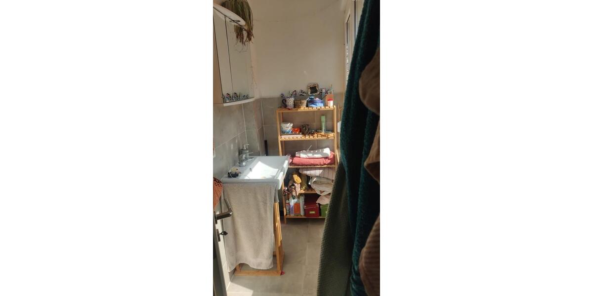 Etagenwohnung Stuttgart Zuffenhausen - 3 Zimmer, 20 m&sup2;, 480&euro; | Angebot:26614149