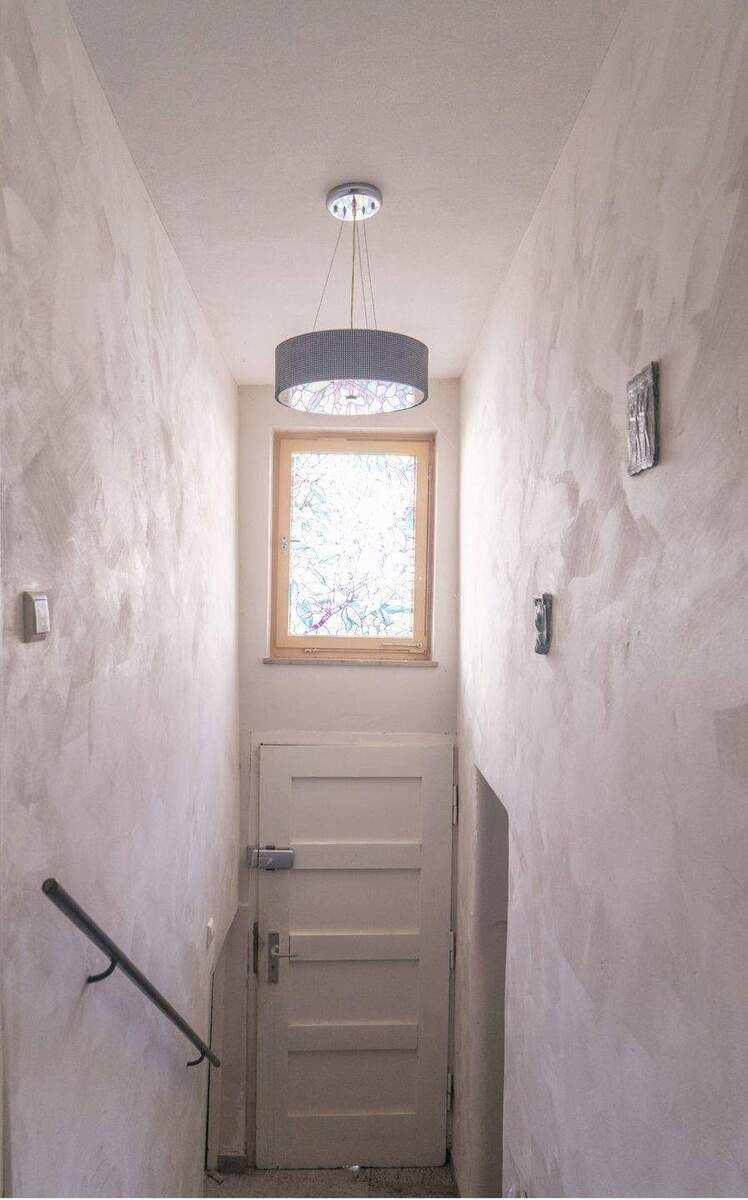 „ Das ökologisch vollkernsanierte Mehrfamilienhaus in interessanter Lage !„ 8 zimmer