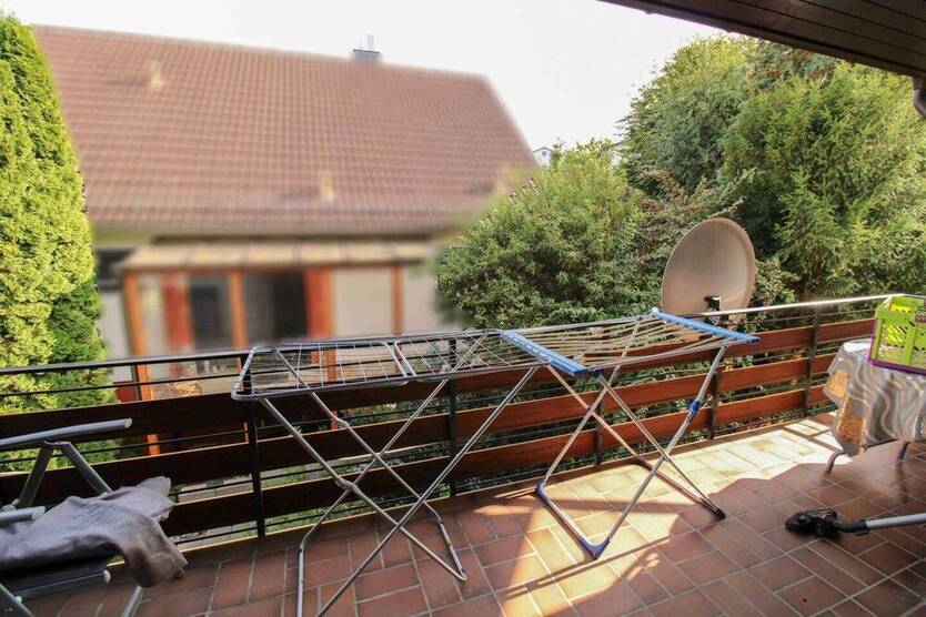 Teilvermietetes MFH mit 4 Einheiten und Top-Potenzial in Sackgassenlage zur flexiblen Nutzung 1 zimmer