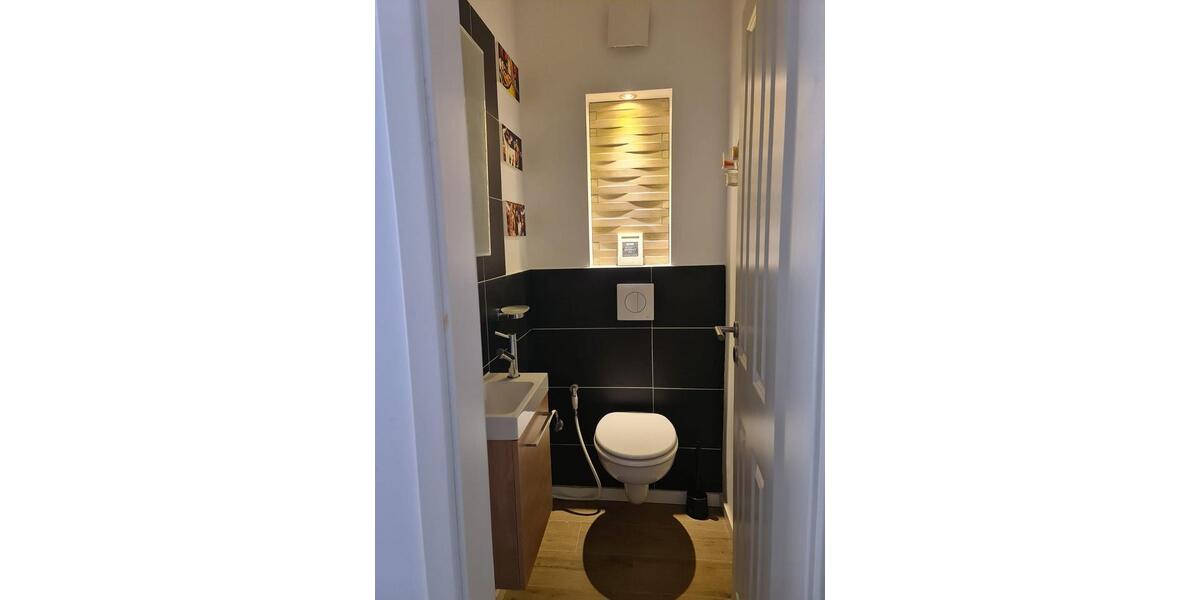 Etagenwohnung Stuttgart Feuerbach - 3.5 Zimmer, 86 m&sup2;, 385.000&euro; | Angebot:27261743