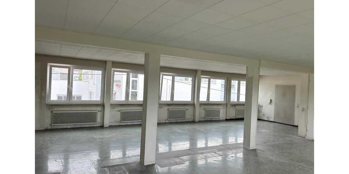 Gewerbeobjekt Stuttgart Zuffenhausen - 1.350&euro; | Angebot:25313101
