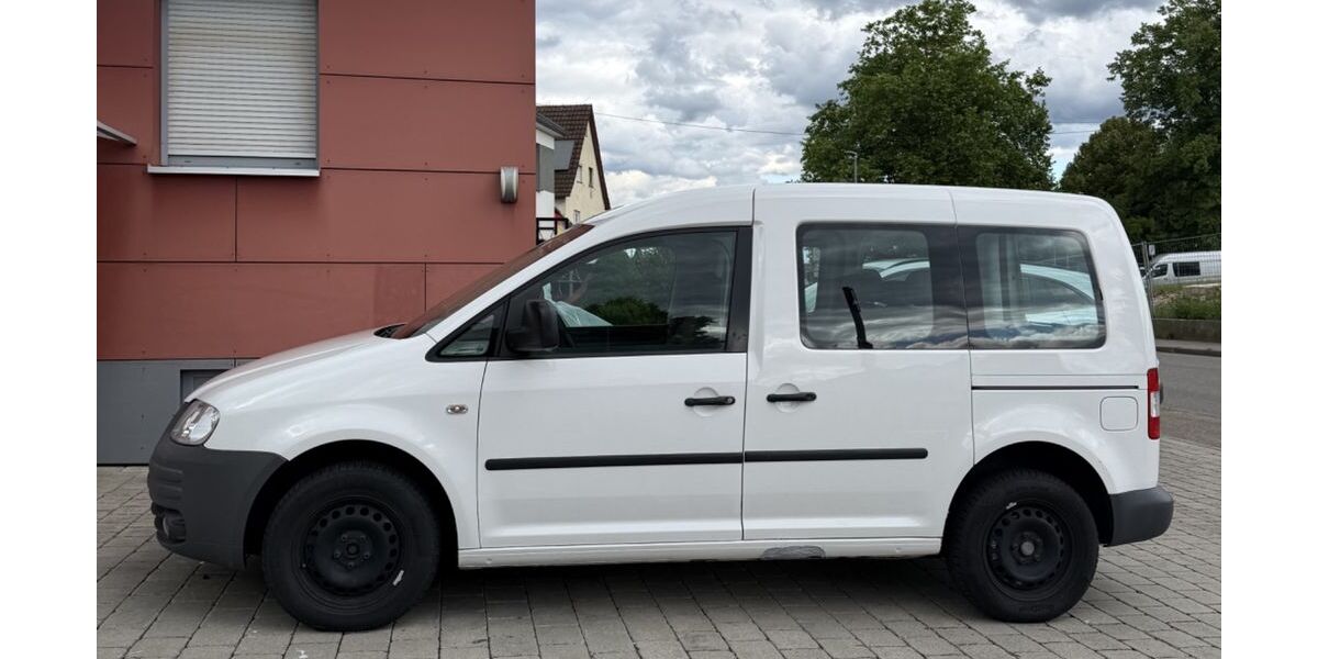 VW Caddy 141.926 km 4.950 &euro; Aichwald 73773