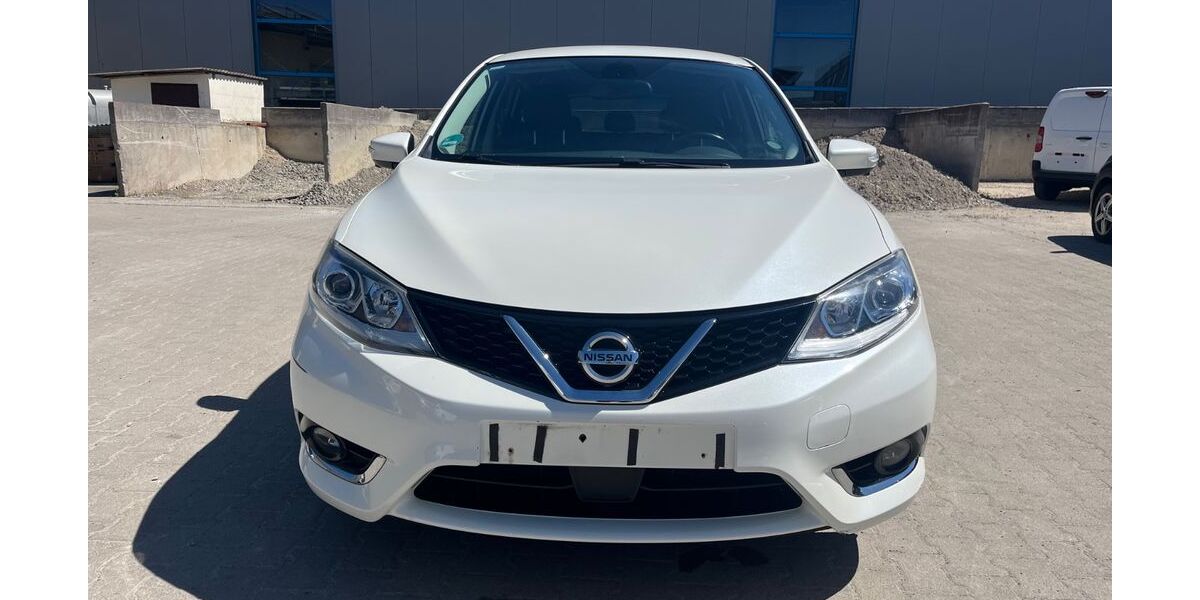 Nissan Pulsar 121.600 km 5.650 &euro; Holzgerlingen 71088