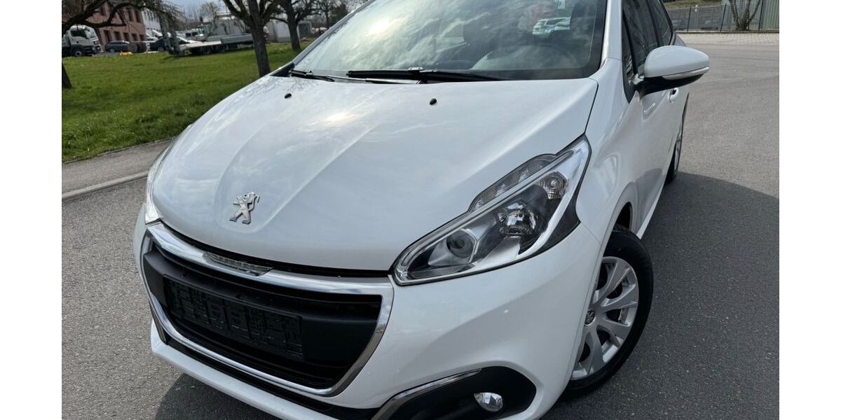 Peugeot 208 142.000 km 3.980 &euro; Holzgerlingen 71088