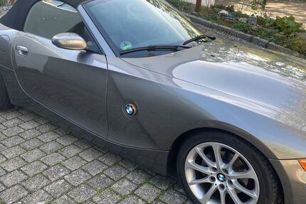 BMW Z4 56.000 km 14.500 &euro; Stuttgart 70378