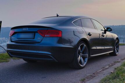 Audi A5 180.000 km 15.800 &euro; Esslingen am Neckar 73728