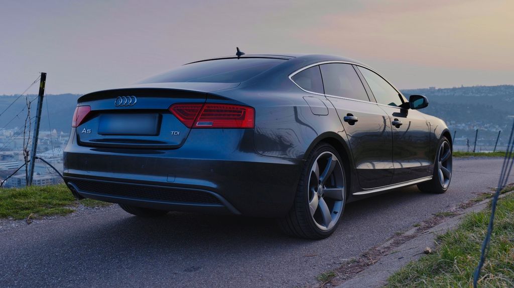 Audi A5 180.000 km 15.800 &euro; Esslingen am Neckar 73728