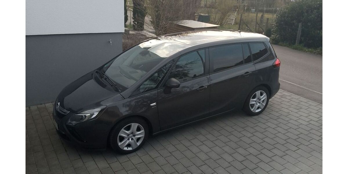 Opel Zafira 155.300 km 5.700 &euro; Weinstadt 71384