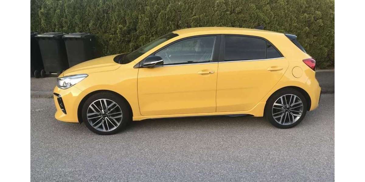 Kia Rio 101.500 km 13.000 &euro; Böblingen, Stadt 71034