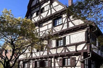 Haus Stuttgart / Vaihingen Vaihingen - 9 Zimmer, 362 m&sup2;, 490.000&euro; | Angebot:26405307