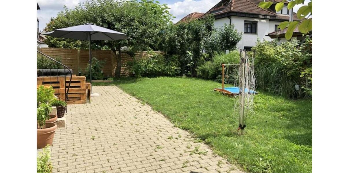 Stilvoll sanierte, vollmöblierte freistehende Stadtvilla+ Garten 8.5 zimmer