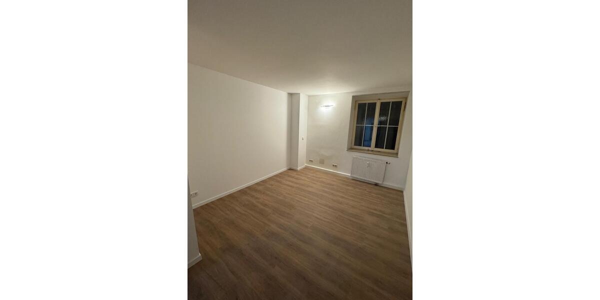 Erdgeschoßwohnung Stuttgart Lehen - 1 Zimmer, 15 m&sup2;, 550&euro; | Angebot:25169010