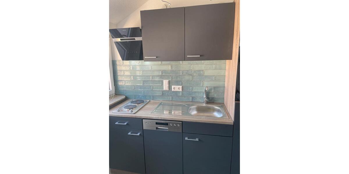 Dachgeschoßwohnung Stuttgart Hedelfingen - 1 Zimmer, 25 m&sup2;, 680&euro; | Angebot:26033411