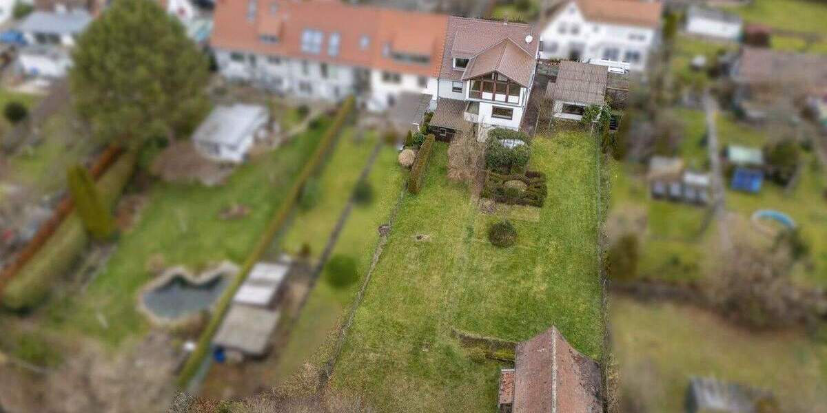 Einfamilienhaus Stuttgart Büsnau - 8 Zimmer, 149 m&sup2;, 820.000&euro; | Angebot:25567458