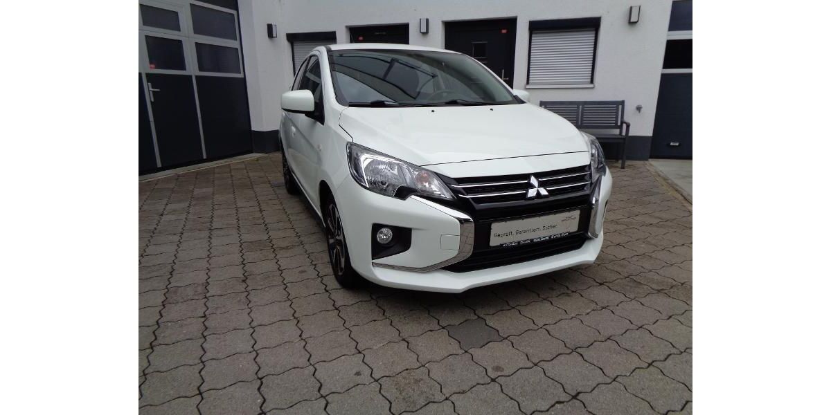 Mitsubishi Space Star 17.200 km 11.335 &euro; Gerlingen 70839