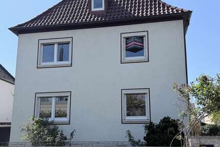 Haus Kornwestheim - 8 Zimmer, 140 m&sup2;, 584.000&euro; | Angebot:26414281