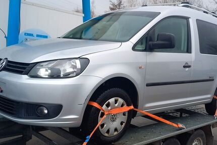 VW Caddy 266.000 km 4.800 € Holzgerlingen 71088