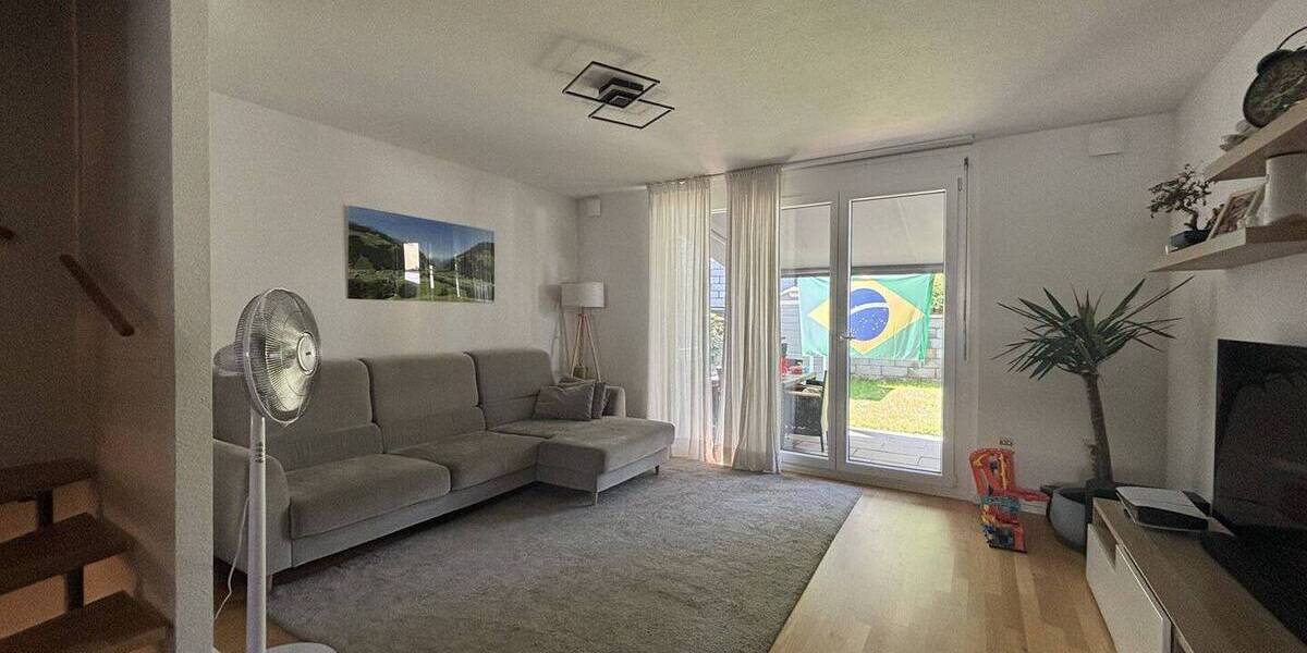 Reihenmittelhaus Freiberg am Neckar / Heutingsheim Heutingsheim - 4 Zimmer, 134 m&sup2;, 2.100&euro; | Angebot:26917533