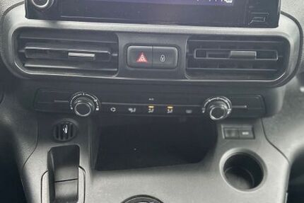 Citroen Berlingo 47.000 km 21.500 € Stuttgart 70435