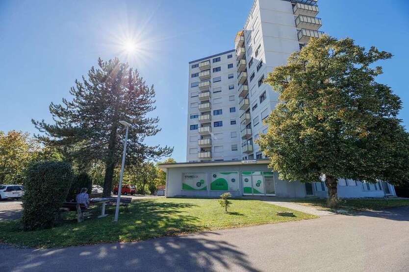 Halle in Reutlingen 439.000 € 280 m²