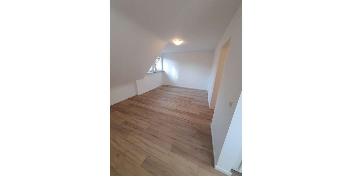 Wohnung zum Mieten in Esslingen am Neckar 710 € 36.5 m² 2 zimmer