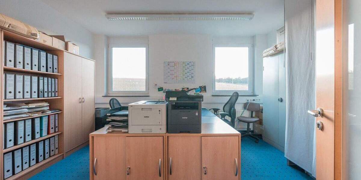 Gewerbeobjekt Remseck am Neckar / Neckargröningen Neckargröningen - 7 Zimmer, 168 m&sup2;, 349.000&euro; | Angebot:25744954
