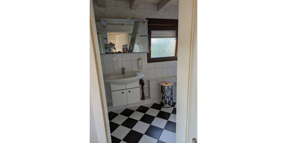 Etagenwohnung Metzingen - 3 Zimmer, 102 m&sup2;, 430.000&euro; | Angebot:26831999