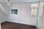 Einfamilienhaus Stuttgart Wangen - 8 Zimmer, 126 m&sup2;, 749.000&euro; | Angebot:24027167
