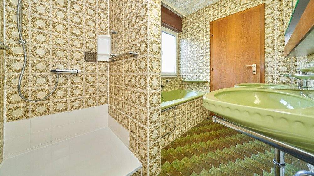 Bungalow Vaihingen an der Enz / Roßwag Roßwag - 7 Zimmer, 208 m&sup2;, 635.000&euro; | Angebot:24916375