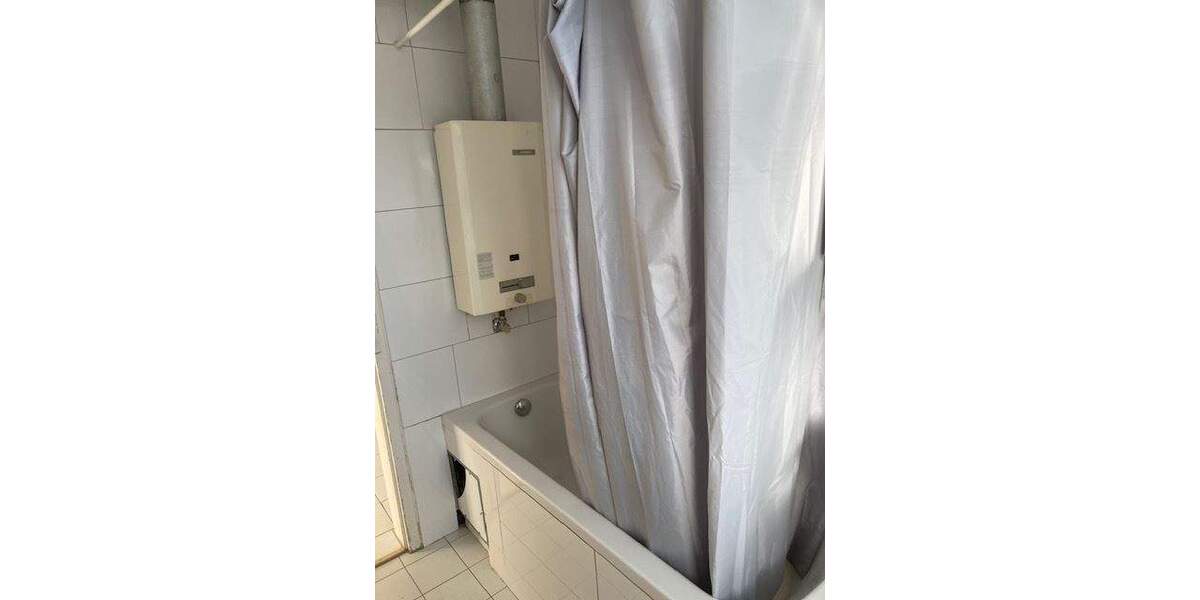 Ruhig und grün mit großem Balkon 3 zimmer