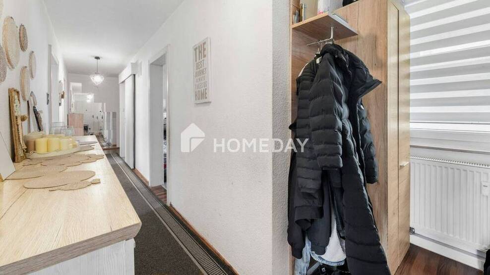 Gepflegte Wohnung mit sonnigem Balkon und Garage in familienfreundlicher Lage in Backnang