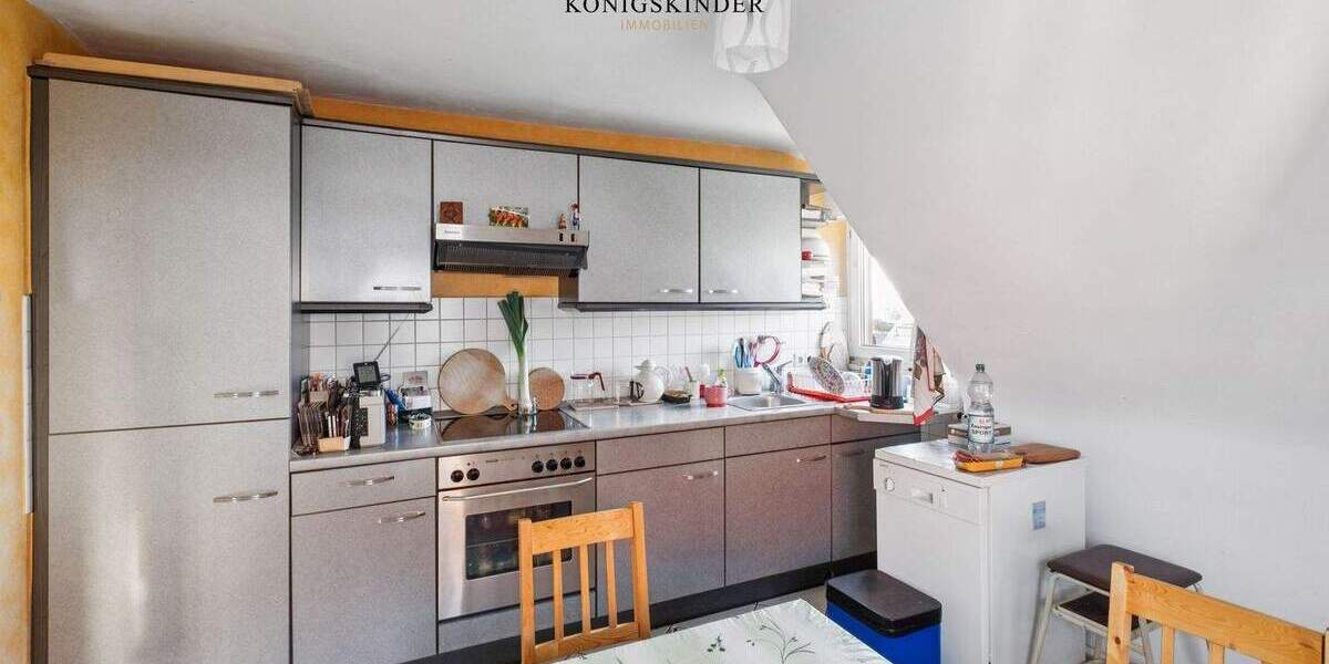 Einfamilienhaus Stuttgart Weilimdorf - 9 Zimmer, 191 m&sup2;, 699.000&euro; | Angebot:25770780