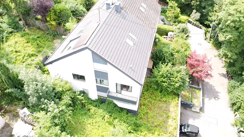 Haus zum Kaufen in Ludwigsburg 1.050.000 € 244 m² 12 zimmer