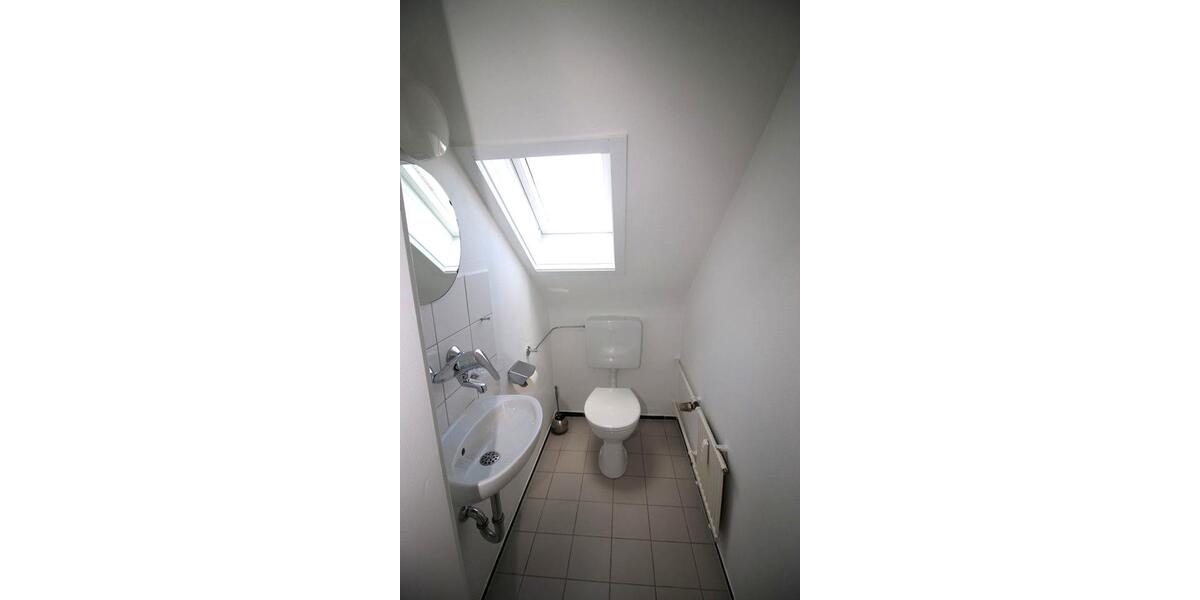 Dachgeschoßwohnung Freiberg am Neckar - 2.5 Zimmer, 44 m&sup2;, 550&euro; | Angebot:24896074