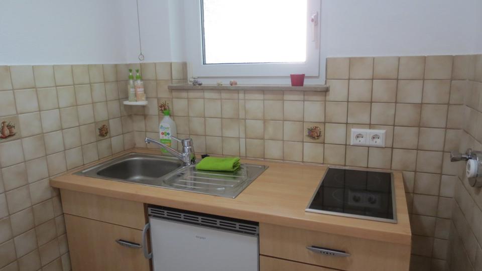 Etagenwohnung Esslingen am Neckar Oberesslingen - 1 Zimmer, 32 m&sup2;, 160.000&euro; | Angebot:26757459