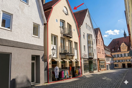 Haus Nürtingen - 7 Zimmer, 245 m&sup2;, 850.000&euro; | Angebot:26890970
