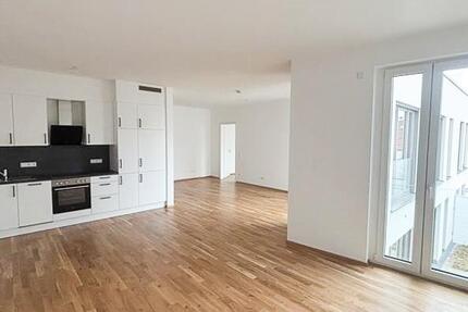 Wohnung Stuttgart Zuffenhausen - 2 Zimmer, 68 m&sup2;, 1.195&euro; | Angebot:24015397