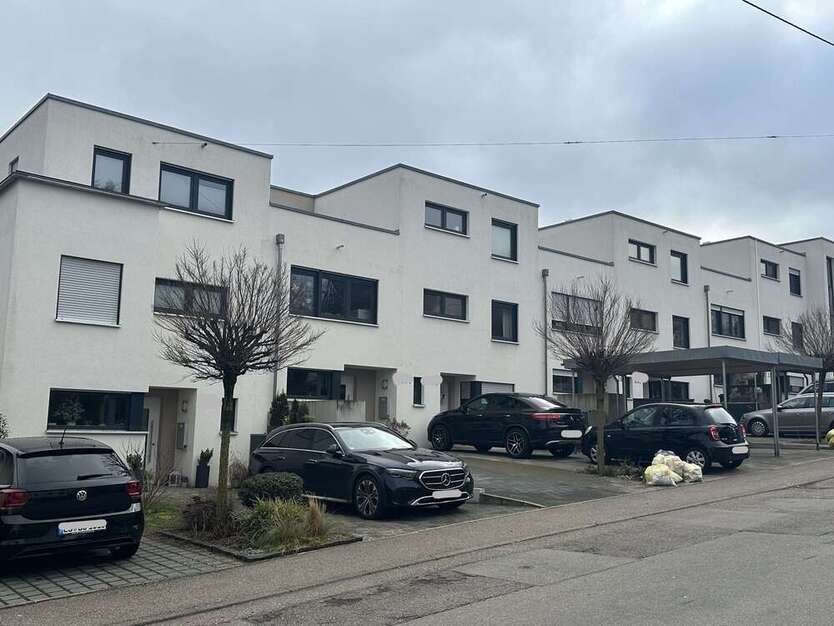 Haus zum Kaufen in Filderstadt 790.000 € 136.14 m²
