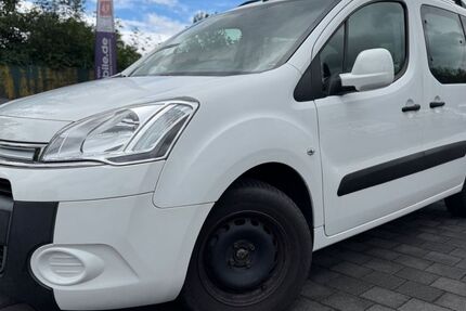 Citroen Berlingo 99.926 km 15.950 &euro; Tübingen 72072