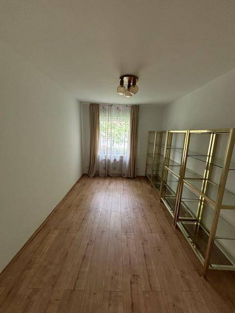 3-Zimmer-Wohnung mit Balkon und Tiefgaragenstellplatz in Möglingen