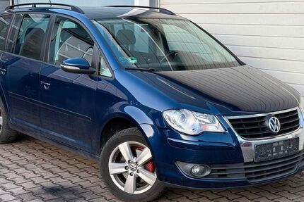 VW Touran 193.585 km 5.900 &euro; Tübingen 72072