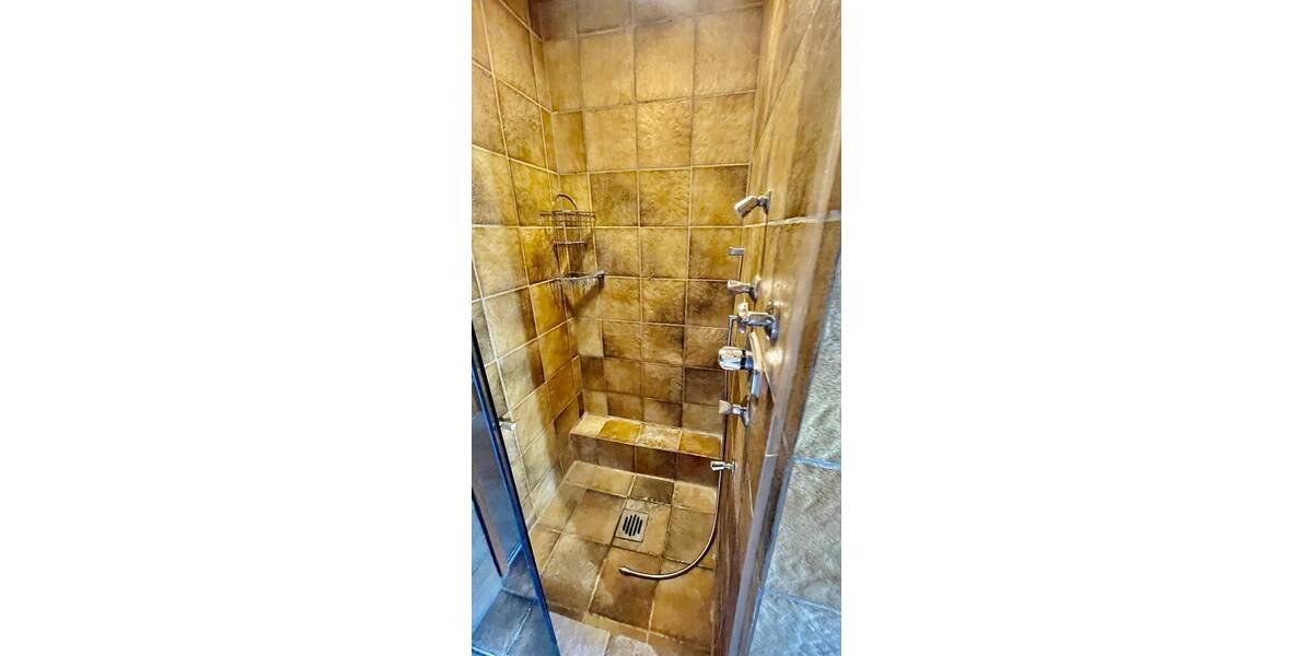 Mehrfamilienhaus, Wohnhaus Böblingen - 4 Zimmer, 143 m&sup2;, 2.750&euro; | Angebot:26378141